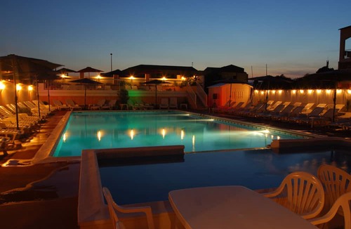 La Londe-les-Maures Apartment | Apartment T3 * 250 m from the SEA with HEATED SWIMMING POOL and TENNIS (103)