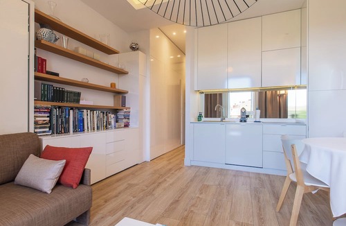 Jean-Medecin Apartment | GRAND HÔTEL – Golden Square 3 min to Beach Green Corridor View AC
