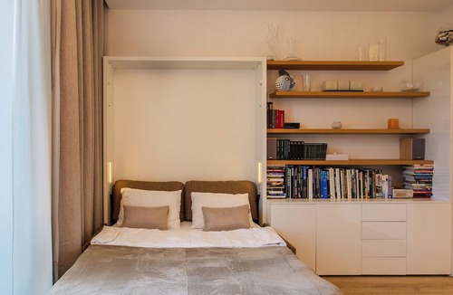 Jean-Medecin Apartment | GRAND HÔTEL – Golden Square 3 min to Beach Green Corridor View AC