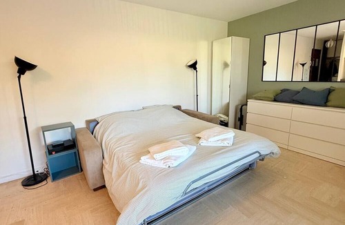 La Napoule Apartment | Apartment for 4, pool, AC, WiFi, parking, 300m from the beach