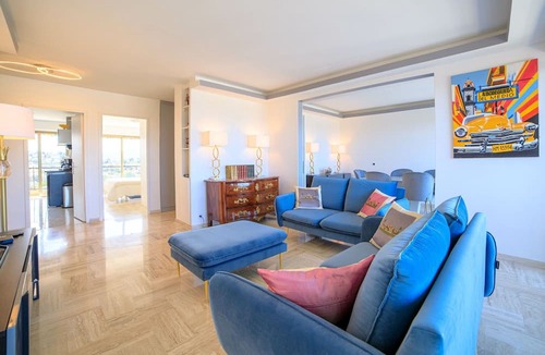 Mandelieu-La-Napoule Apartment | Apartment in Mandelieu-la-napoule with 3 bedrooms sleeps 6