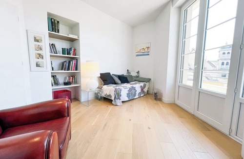 Grenoble City Centre Apartment | #GX Le Belgrade | Spacious T4 in the city centre 💎