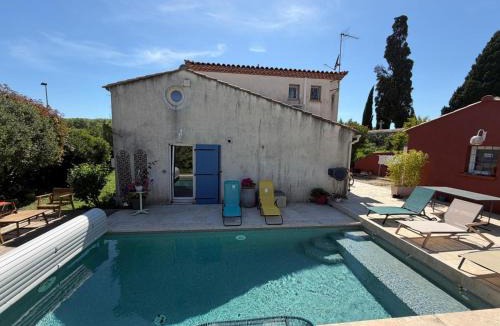Laverune Villa | Villa Familiale, Montpellier, Piscine, Parking, 15min Plages