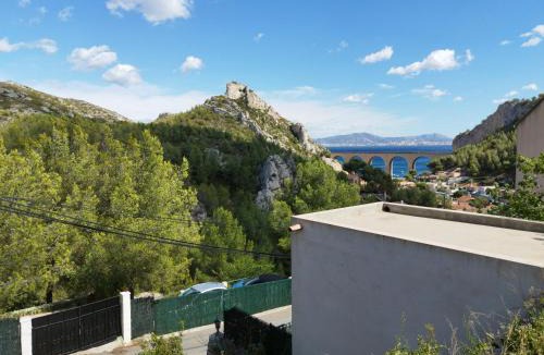 Niolon House | Gîte rénové Calanque La Vesse