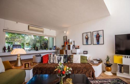Antibes City Centre Villa | Magnifique maison de ville a deux pas de la mer