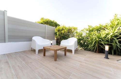 Bastide Giraud Apartment | Appart' au calme avec piscine et terrasse