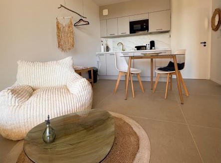 Sauzet Apartment | Villa Loka-Ecrin contemporain adult only avec piscine