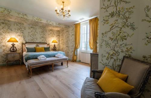 Ventabren House | Bastide of the Rose Comtesse The Art of Intimate Luxury in Provence