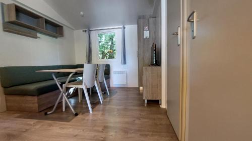 Saint-Laurent-en-Beaumont House | Camping Belvédère de l'Obiou