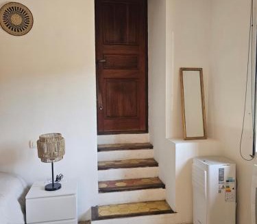 Lauris Apartment | Petit appartement dans le village