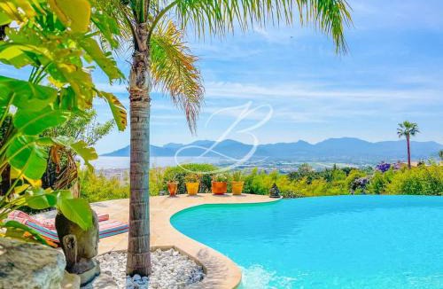La Croix des Gardes Villa | Villa Bleu Rivage - Piscine Cannes Vue panoramique Jacuzzi