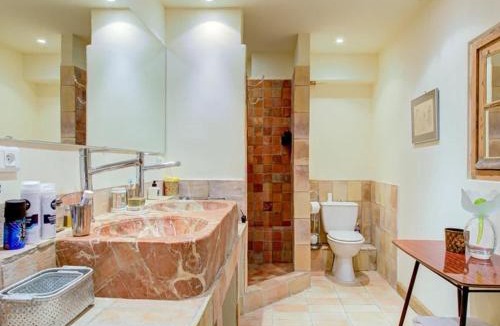 Riez House | suite entre lavandes et oliviers