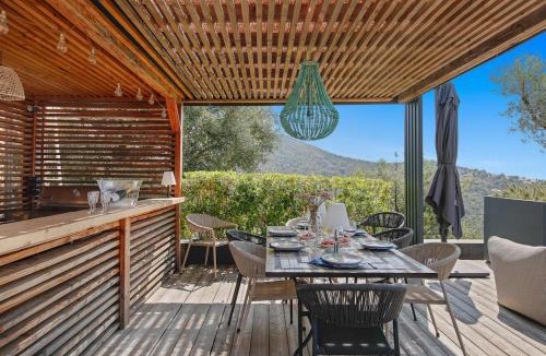 La Londe-les-Maures Villa | Exceptional sea-view house, Domaine de Valcros