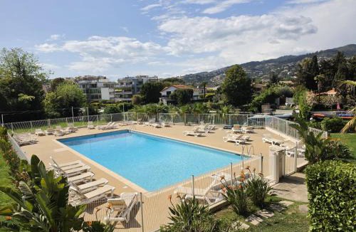 Mandelieu-La-Napoule Apartment | Les Suites de Robinson 07 - Standing Presta