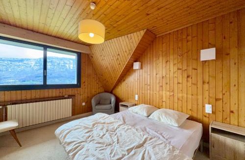 Saint-Alban-de-Montbel Villa | Beautiful villa on the slopes of Lake Aiguebelette!