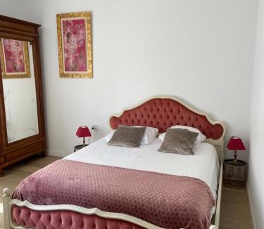 Saint-Genix-sur-Guiers House | Château de Saint-Genix
