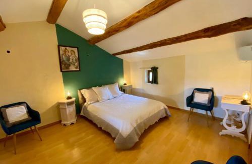Violes Bed & Breakfast | Le Mas de la Soie