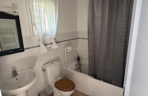 Paradou Villa | La Garrigue des Alpilles - Villa de charme avec piscine privée au Paradou
