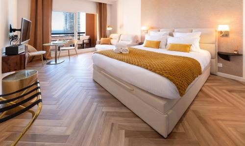 Beausoleil Apartment | Luxury Suite Monaco SeaView Terrace and Pool