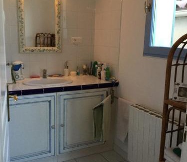 Mouries Villa | nice home rental in the hearth of the village mouriès, in the natural park of the alpilles