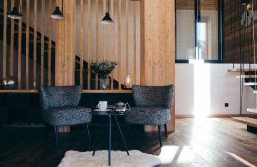 La Salle-les-Alpes Ski Chalet | Chalet Luxueux 10 Pers. à Serre Chevalier - Terrasse, Local à Ski, Navette Gratuite - FR-1-762-18