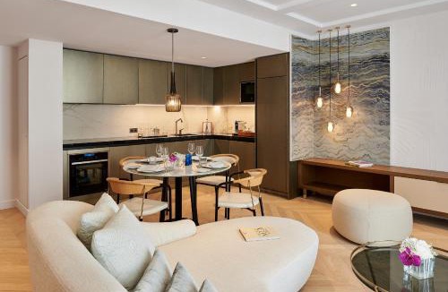 Cannes City Centre Hotel | Carlton Cannes, a Regent Hotel