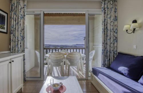 Six-Fours-les-Plages Apartment | Apartment Les Rivages de Coudoulière-27 by Interhome