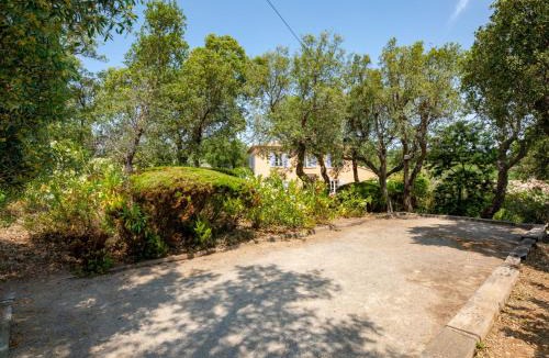 Sainte-Maxime House | Holiday Home La Bastide Rose by Interhome