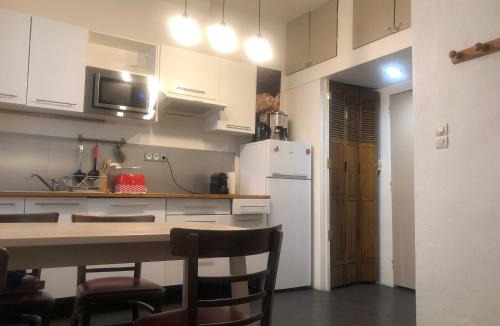 Noailles Apartment | Appt 2 chambres au centre ville 3è