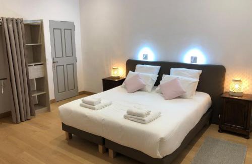 Saint-Martin-de-Castillon Bed & Breakfast | Villa du defens