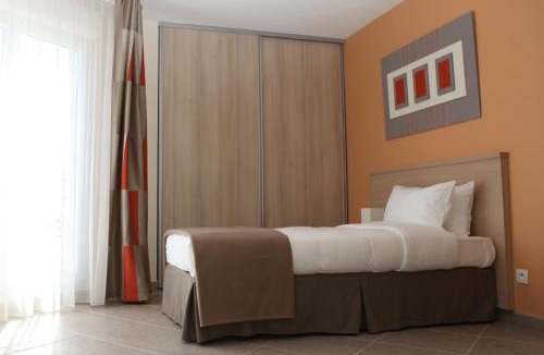 La Destrousse Hotel | The Originals Boutique, Hotel l'Occitan, Aubagne