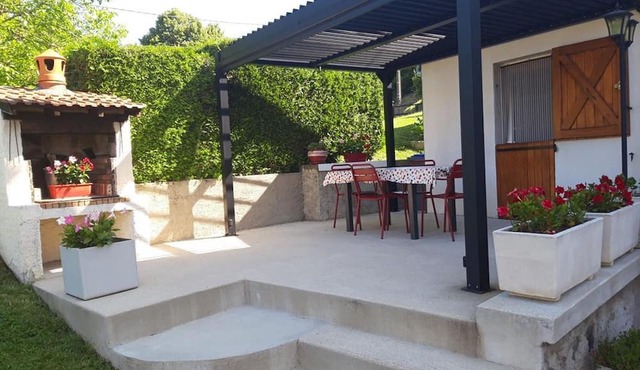 Gite Saint-Cernin, 2 bedrooms, 4 persons in Saint-Cernin