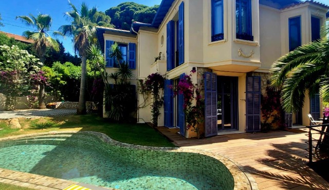 Charming 1900's Luxury Villa with Pool
