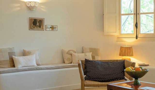 Le Moulin, Lourmarin, a Beaumier Hotel
