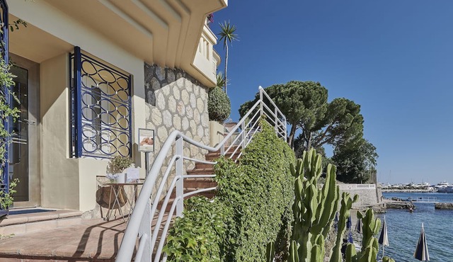 Hotel Belles Rives