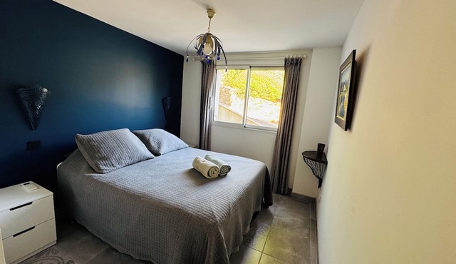 Cavalaire Self-contained apartment in villa for 6/8 people (10/12p on request)