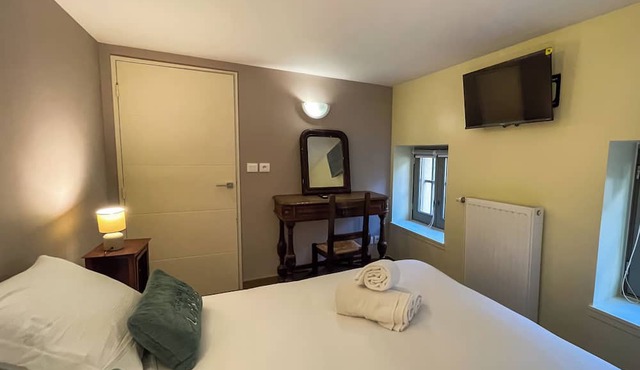 2 minutes from the Musée des Confluences Charming duplex apartment