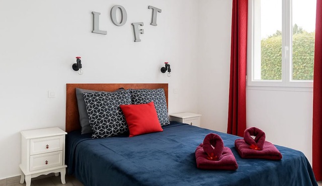 T2/20m2 au Rêve D'azur walking distance to beach, shared pool parking, bed linen included