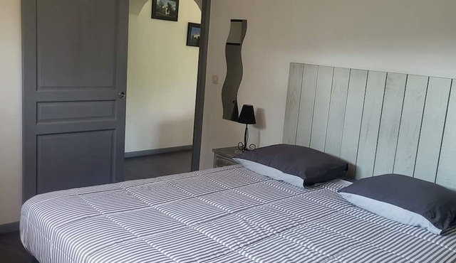 House with swimming pool at the foot of the Ventoux, 3 minutes from the river🌞