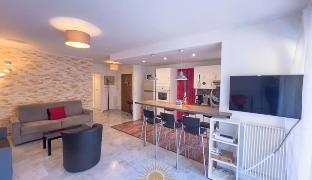 LE SURCOUF AirCo Appartement by 4 By SUNSET