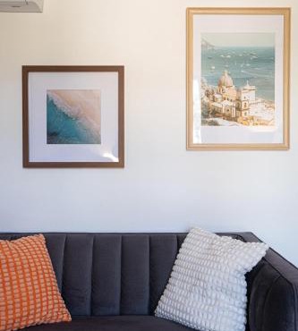 La Chaise Bleue