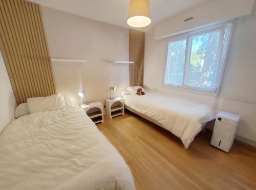Superbe appartement 2 chambres refait à neuf avec terrasse à Pin Rolland - A deux pas des plages