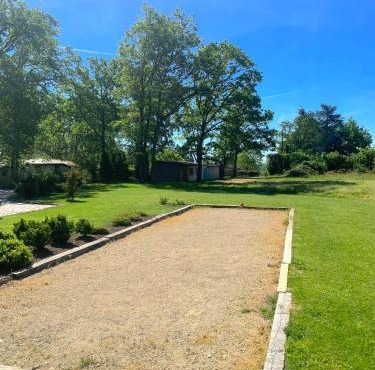 Maison du verger idéal pour famille ou ami & séjour pro in La Rochefoulques