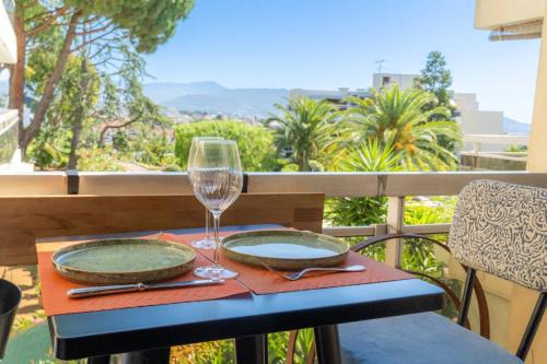 Piscine balcon et calme