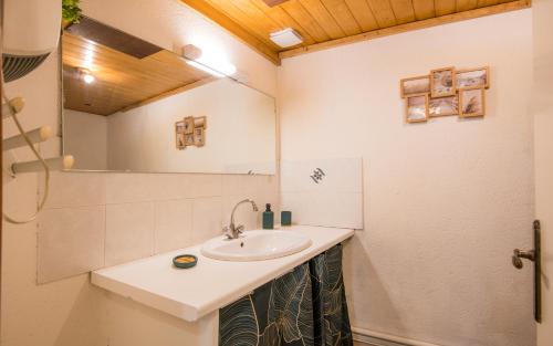 Cozy Dourbie terrasse fibre tv parking