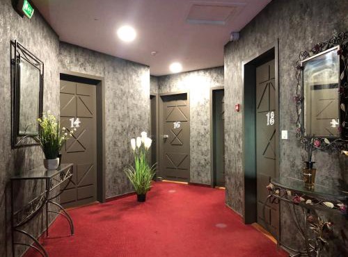 L'EMBLEME - BOUTIQUE HOTEL