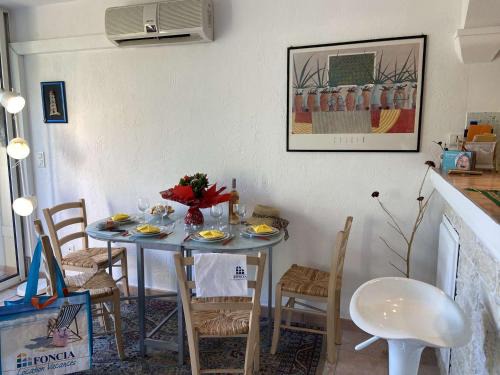 Appartement calme 2 pièces, proche plage, Fréjus - FR-1-226A-122